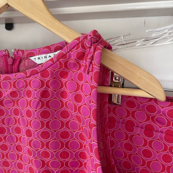 Trina Turk Moss 2 pant with matching top set Pink Ankle Cropped Pants size 6/Med - Picture 5 of 12